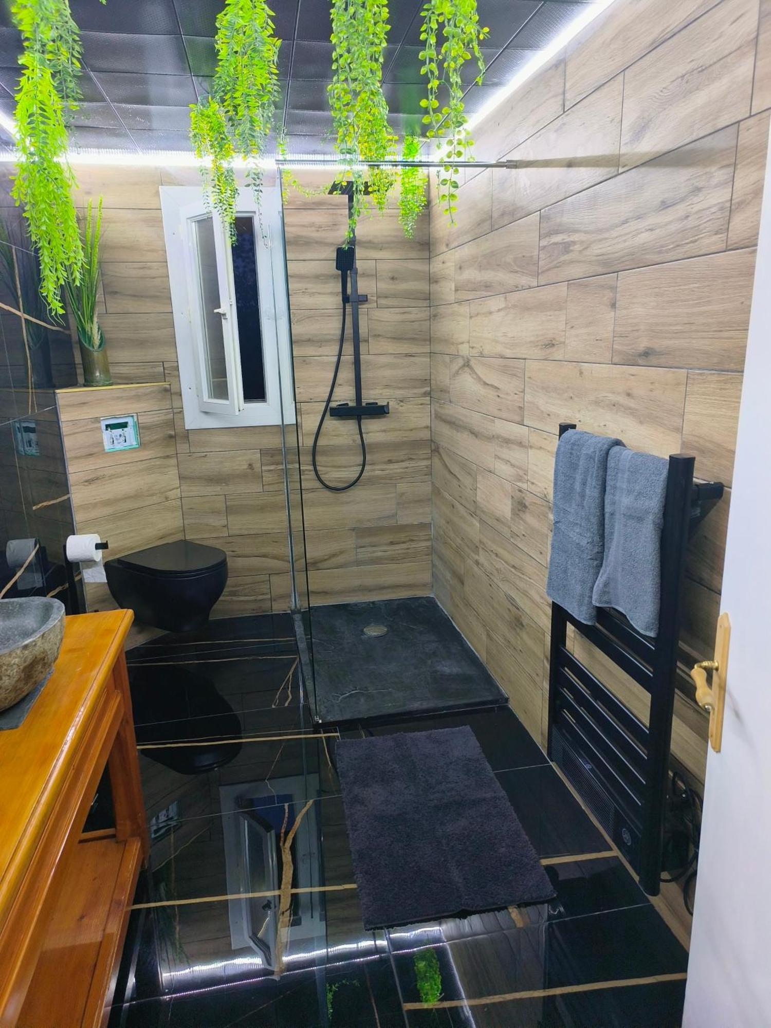 Vegetal Jungle Bed & Breakfast Blaye-Les-Mines Dış mekan fotoğraf